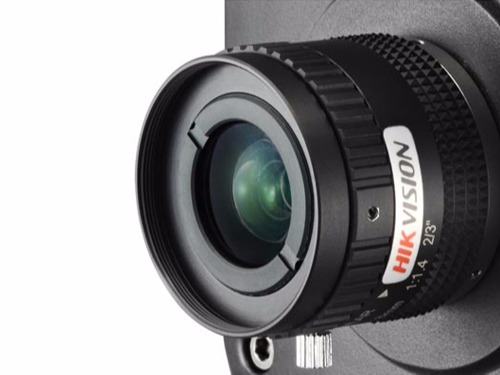 ?？低曋悄芙煌ňW(wǎng)絡(luò)攝像機